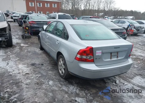 2006 Volvo S40 2.4I z USA, uszkodzony, nr VIN YV1MS382X62194983